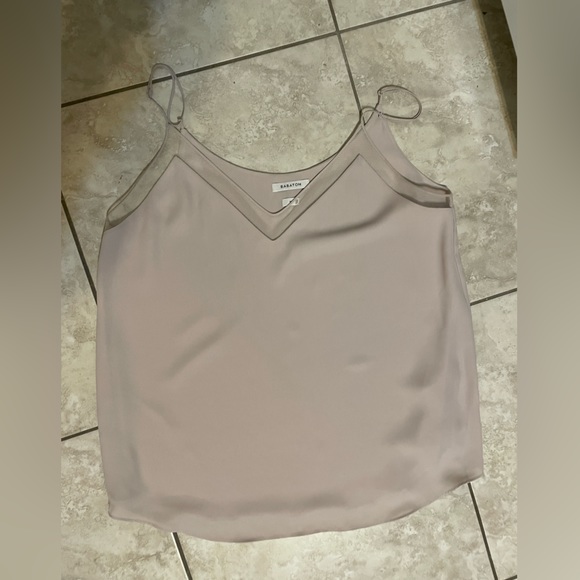 Aritzia Babaton tank top blouse - beige size medium - Picture 2 of 3